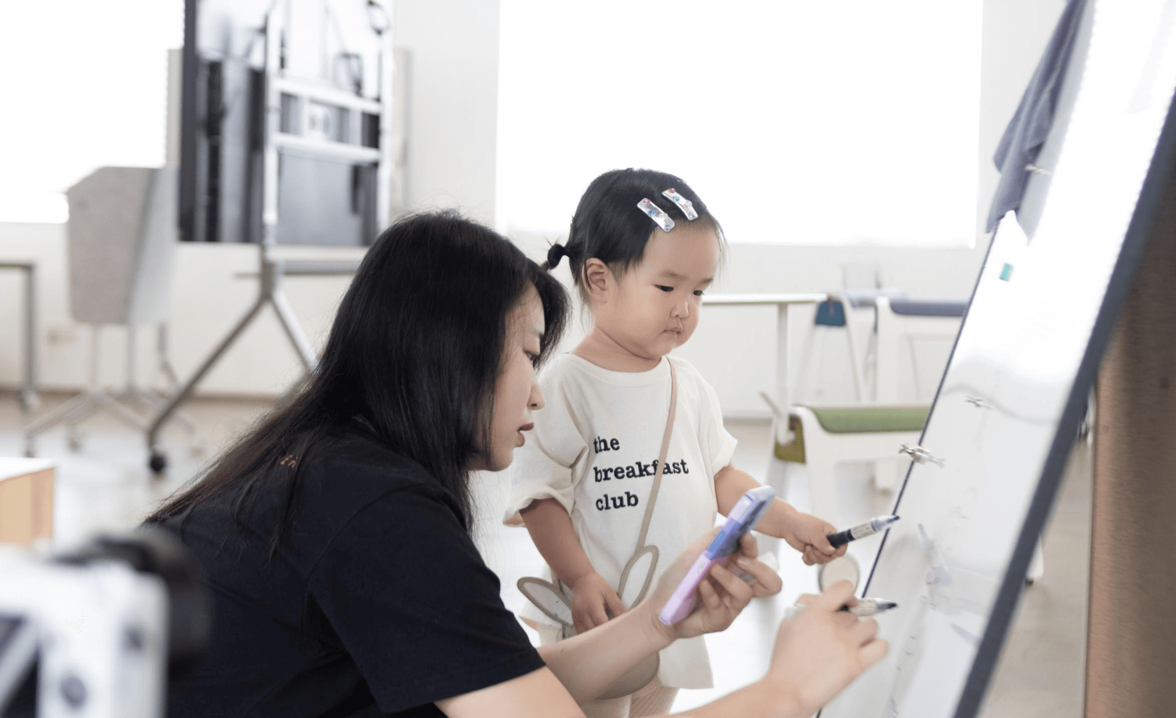 Whiteboard Series | CeramicSteel Collaborative Whiteboard System gallery image 9